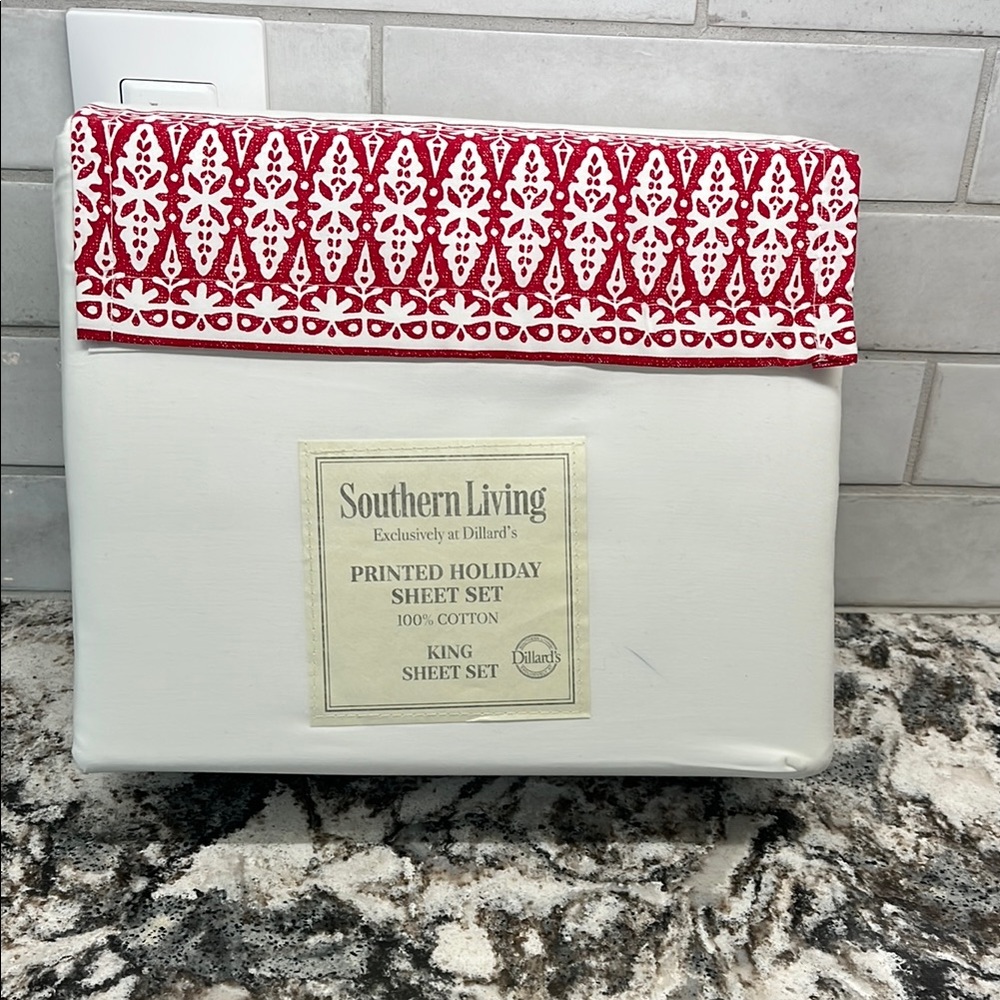NEW From Dillards Southern Living King Holiday Sheet Set